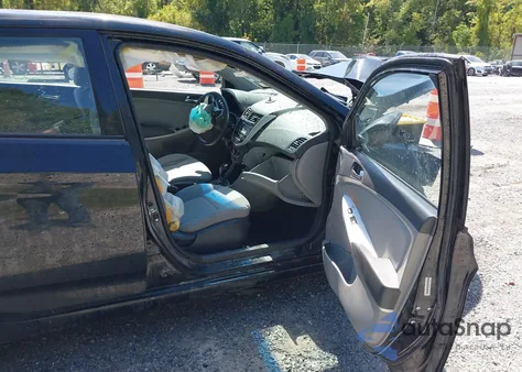 2012 Hyundai Accent Gls/Gs/Se z USA, uszkodzony, nr VIN KMHCU5AE5CU005843